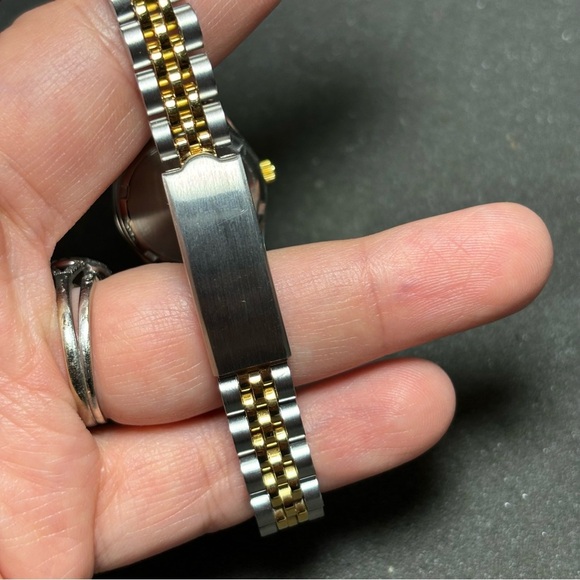 Frito Lay Kern Plant 10 Years Injury Free Quartz Ladies Wrist Watch Working - Picture 3 of 7